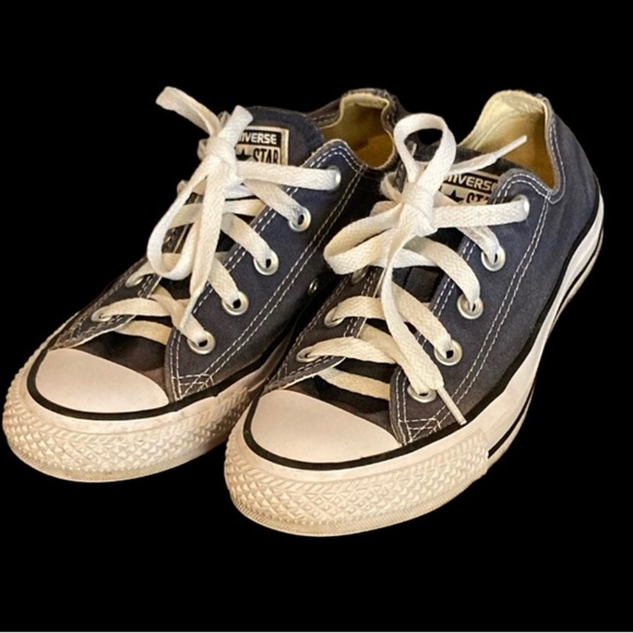 Converse Shoes - SOLD🖤 Converse - Women’s Low Sneaker
